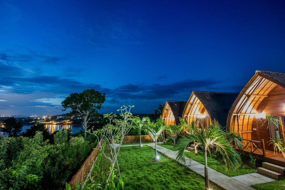 Property building, Garden