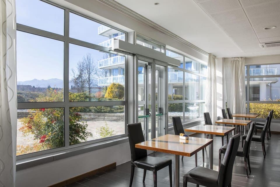 Restaurant/places to eat, Breakfast