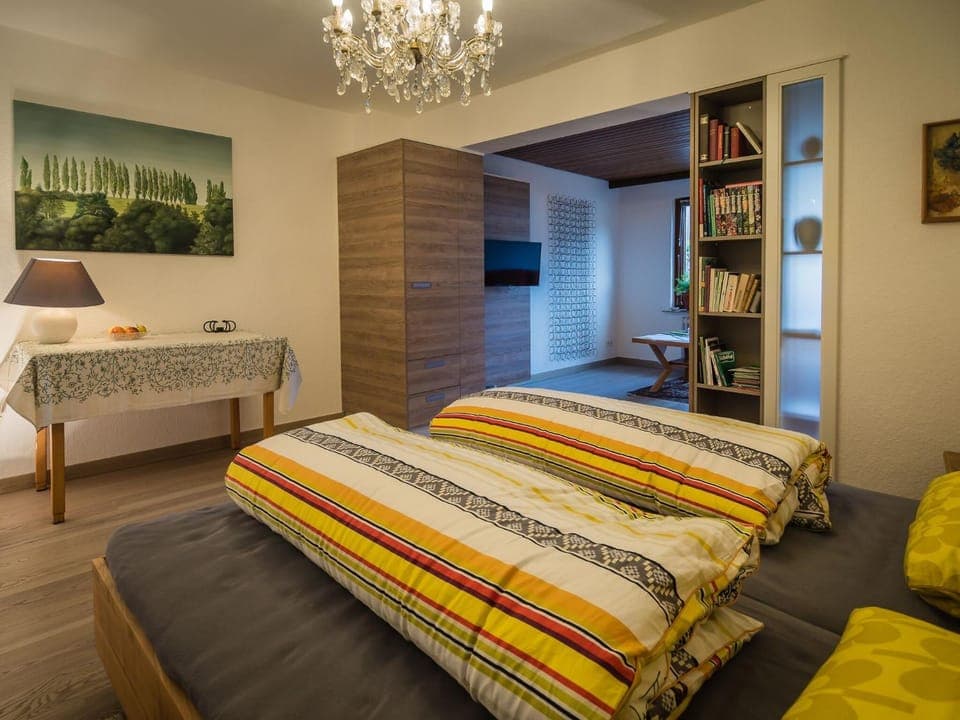 Bed, Photo of the whole room