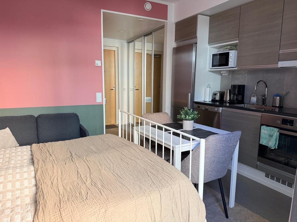 Bed, Coffee/tea facilities, Kitchen or kitchenette, Photo of the whole room, Dining area, minibar, oven, pet friendly, stove, toaster