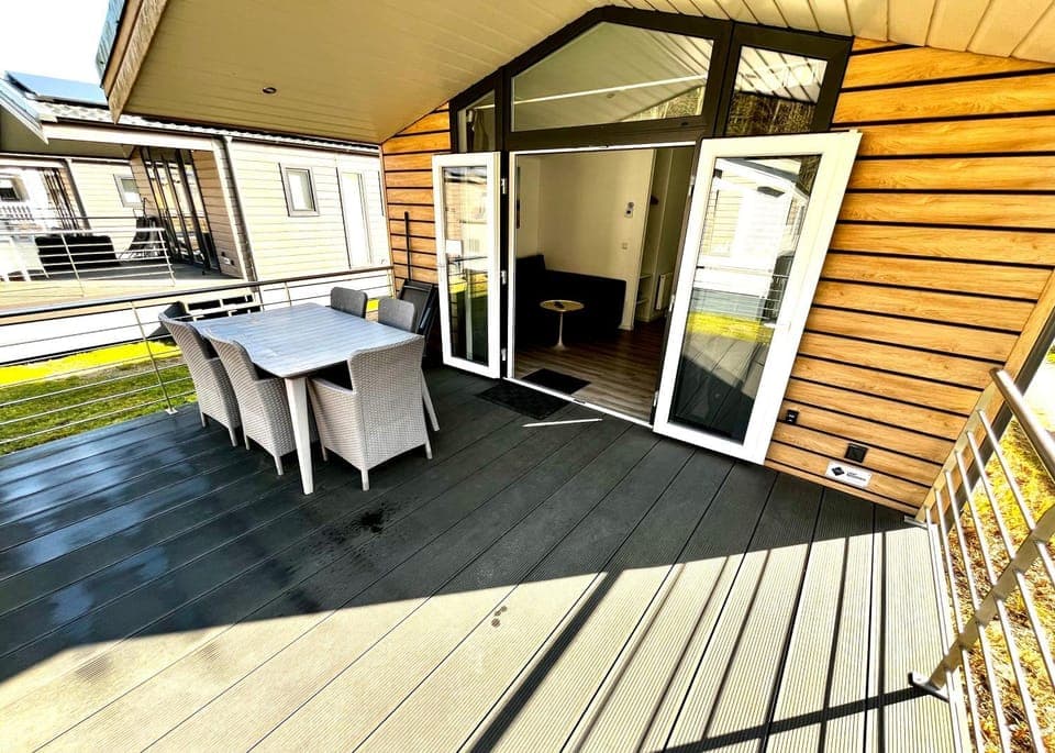 Balcony/Terrace, Dining area, Garden view