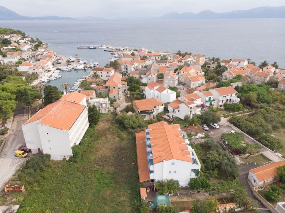 Property building, Bird's eye view, Sea view