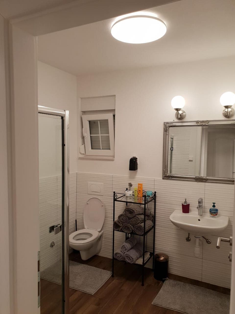 Shower, Toilet, Bathroom