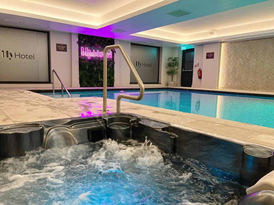 Hot Tub, Spa and wellness centre/facilities, Swimming pool