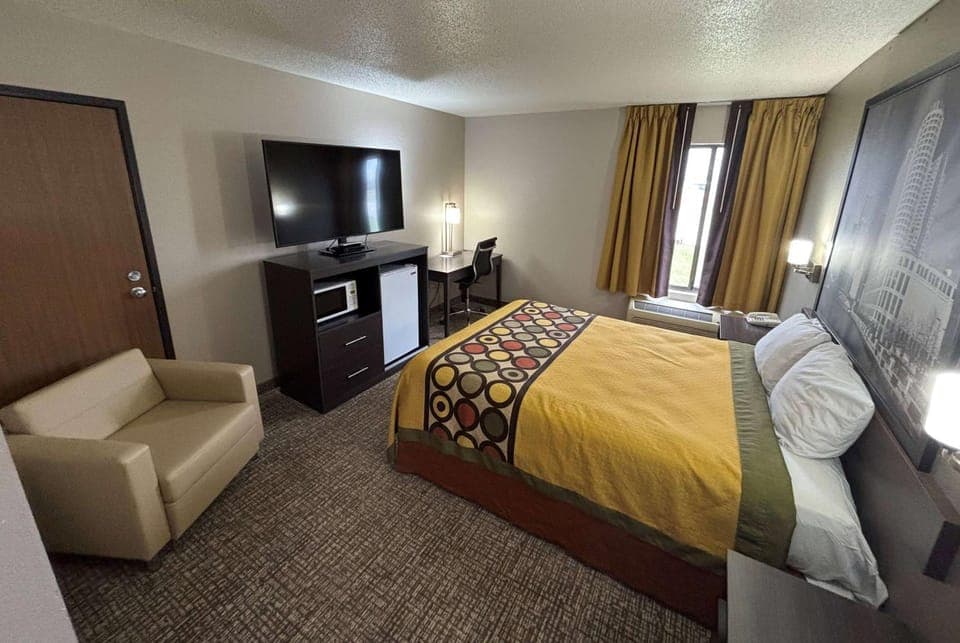 Photo of the whole room