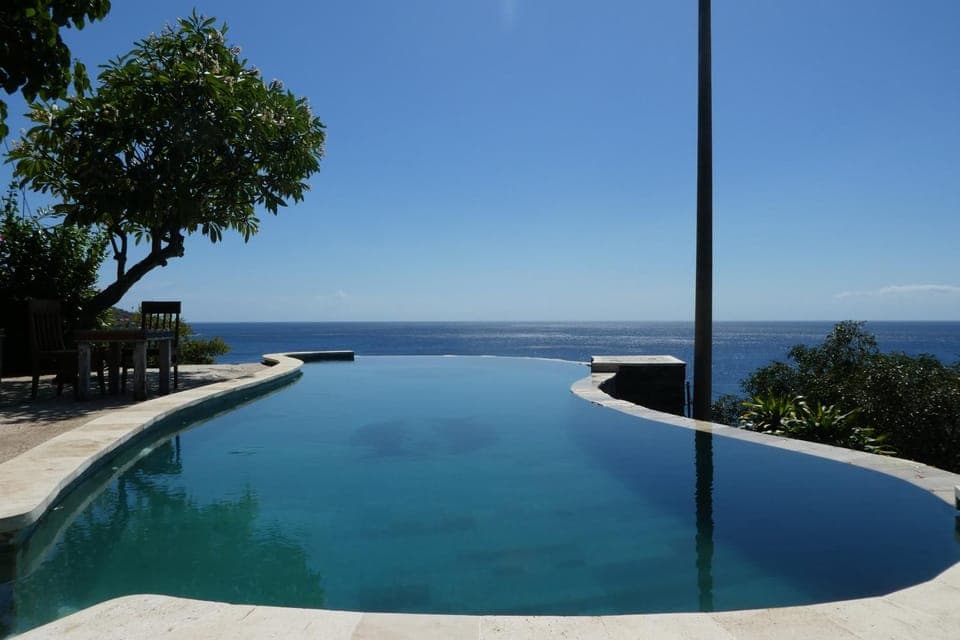 Sea view, Swimming pool