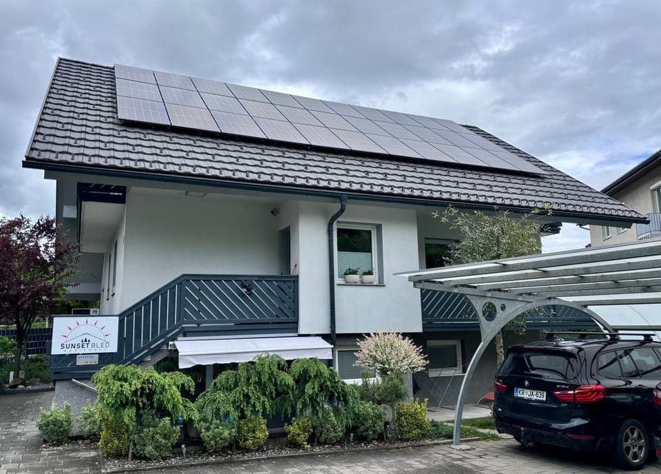 Property building, Parking