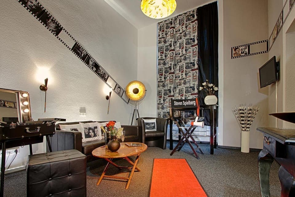 Living room, Seating area, Dining area