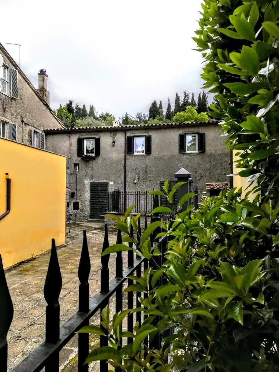 Property building, Facade/entrance