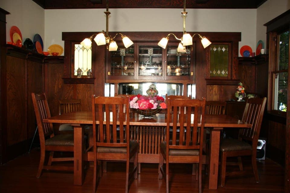 Restaurant/places to eat, Dining area