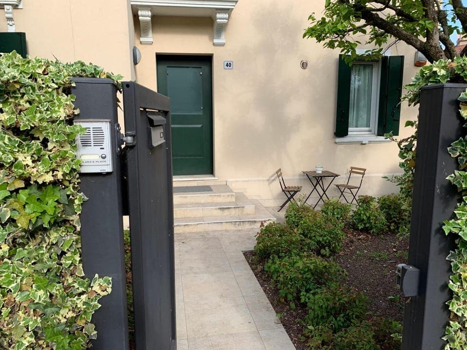 Patio, Facade/entrance, Garden, Sunset