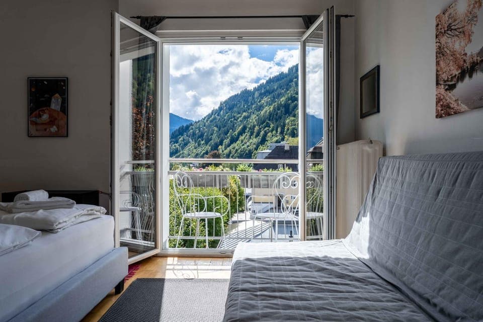 View (from property/room), Bedroom, Mountain view