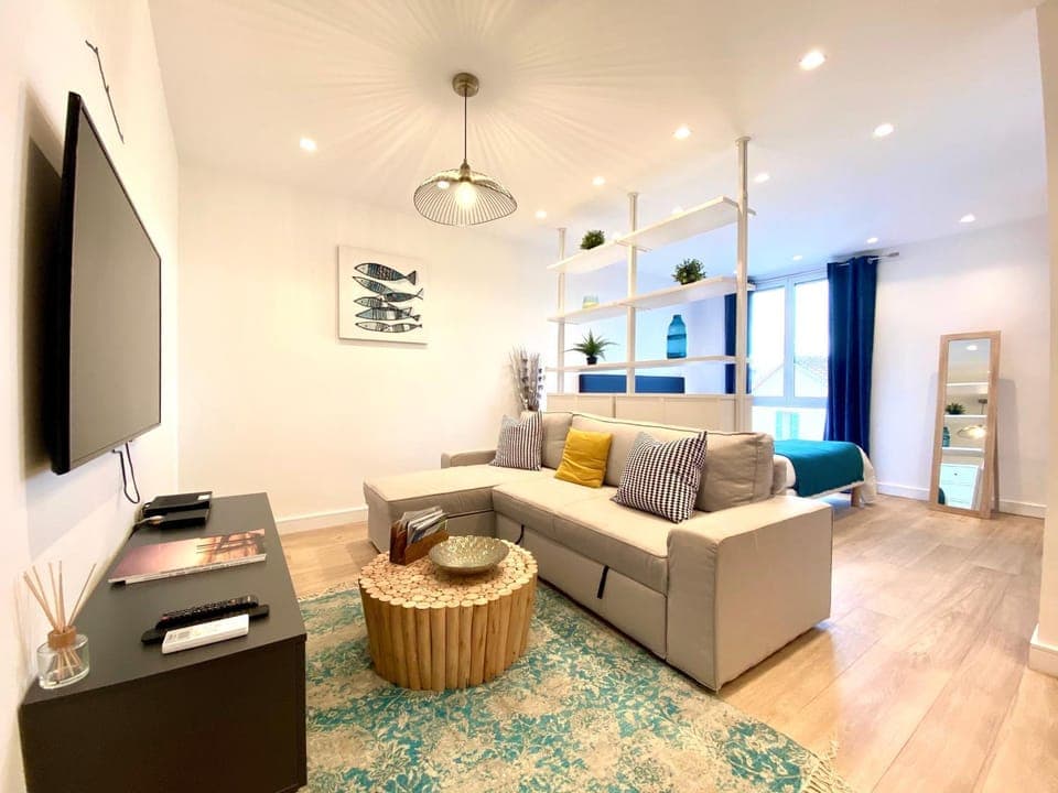 TV and multimedia, Living room