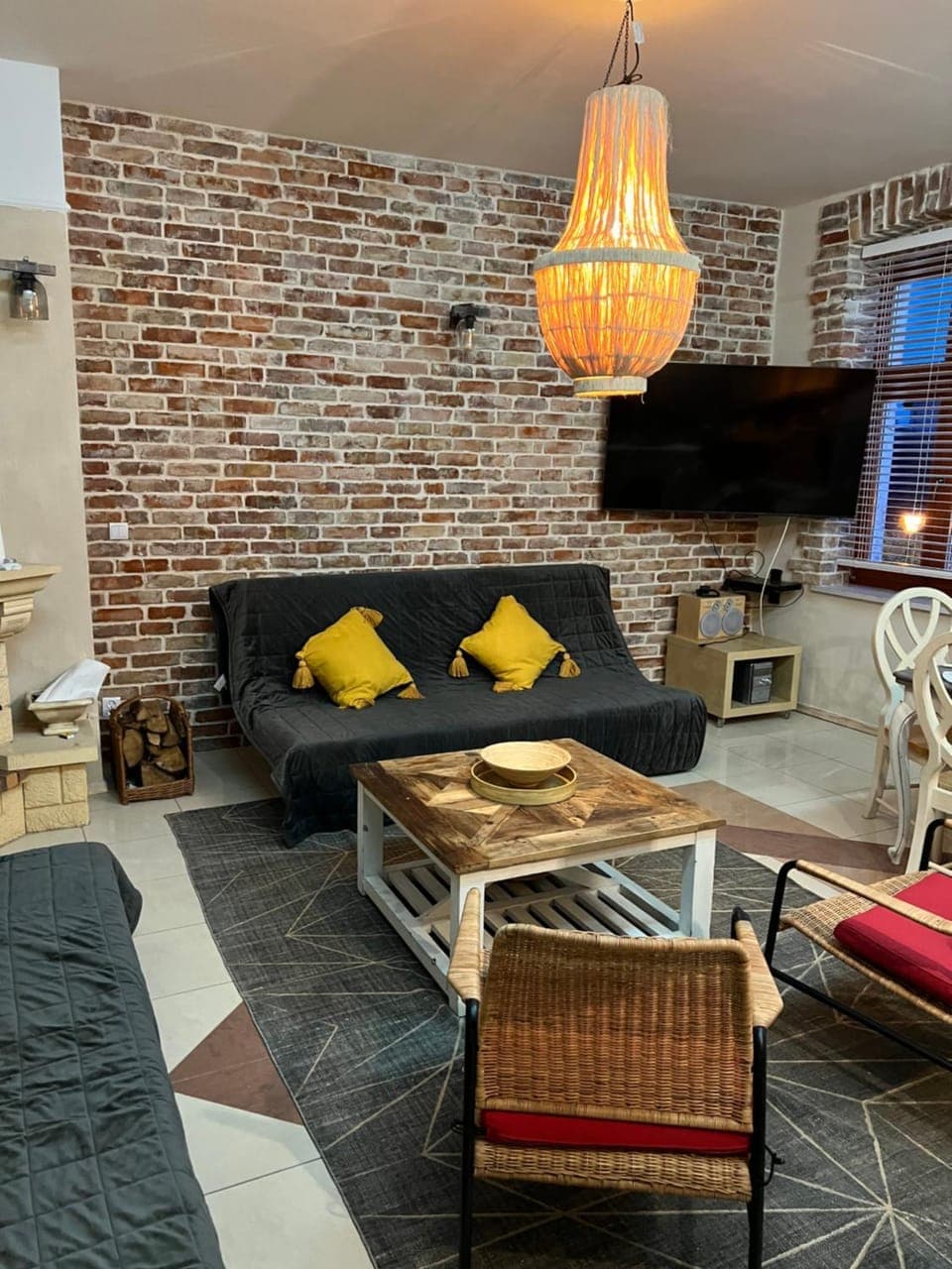 Living room, Seating area