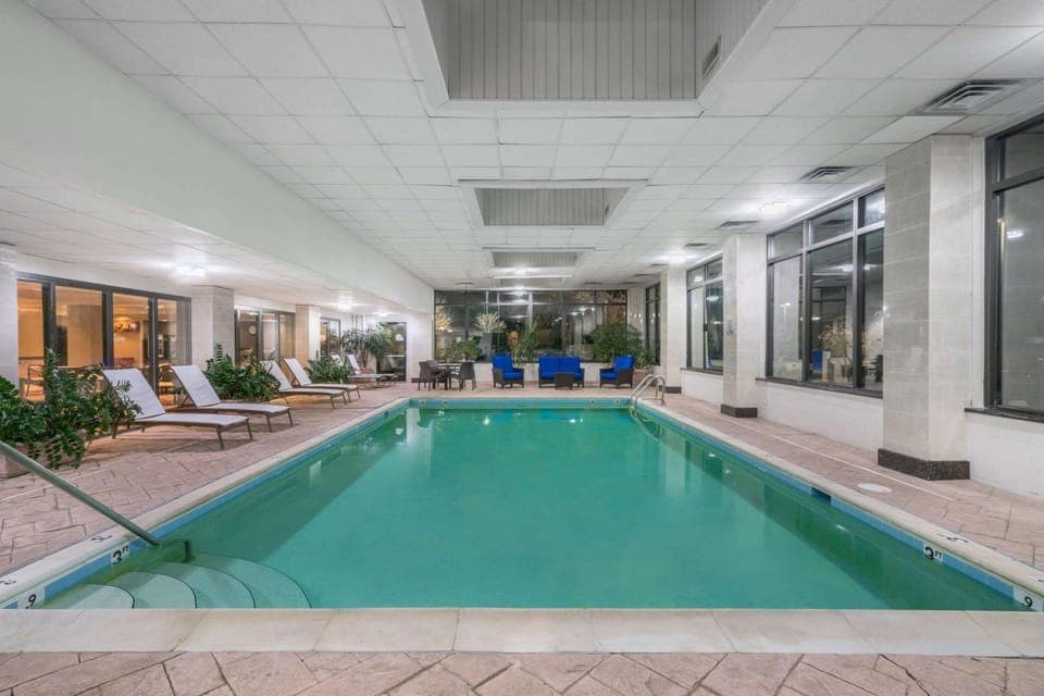 On site, Pool view, Swimming pool, Swimming pool