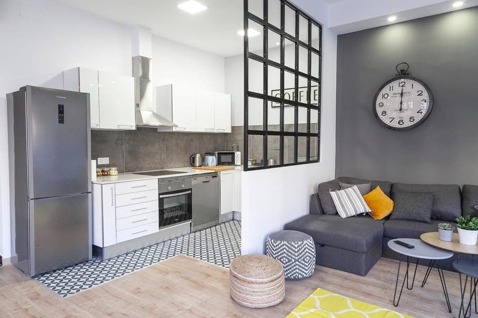 Kitchen or kitchenette, Living room