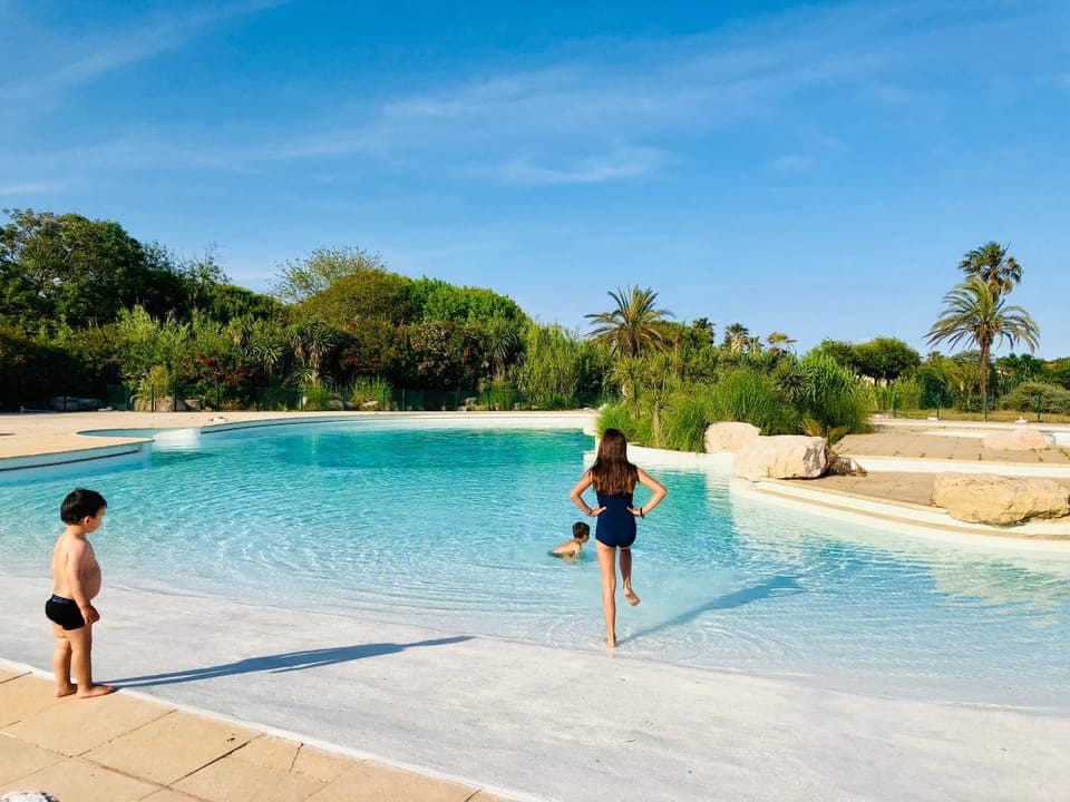 Garden, Swimming pool