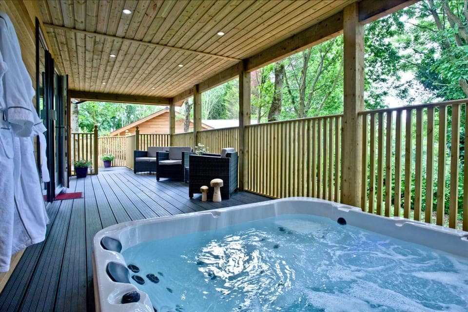 Patio, Hot Tub