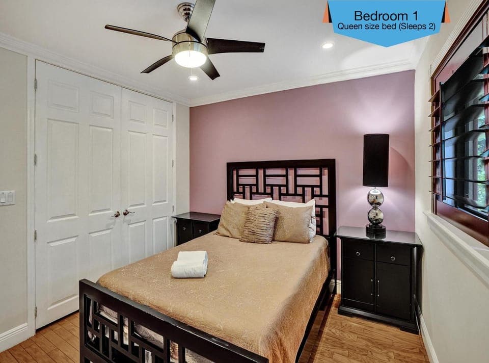 Bed, Bedroom