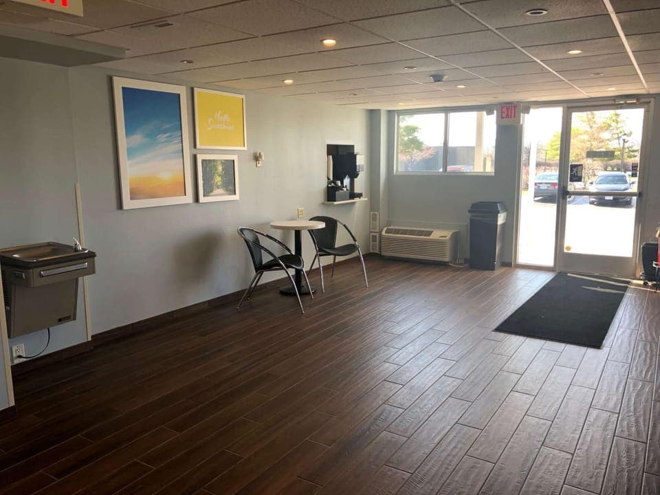 Lobby or reception, On site