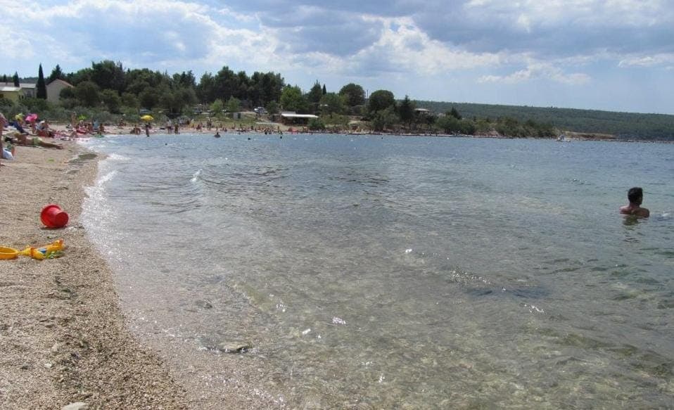 Apartmani Ela Bed and Breakfast in Šibenik-Knin County, Croatia