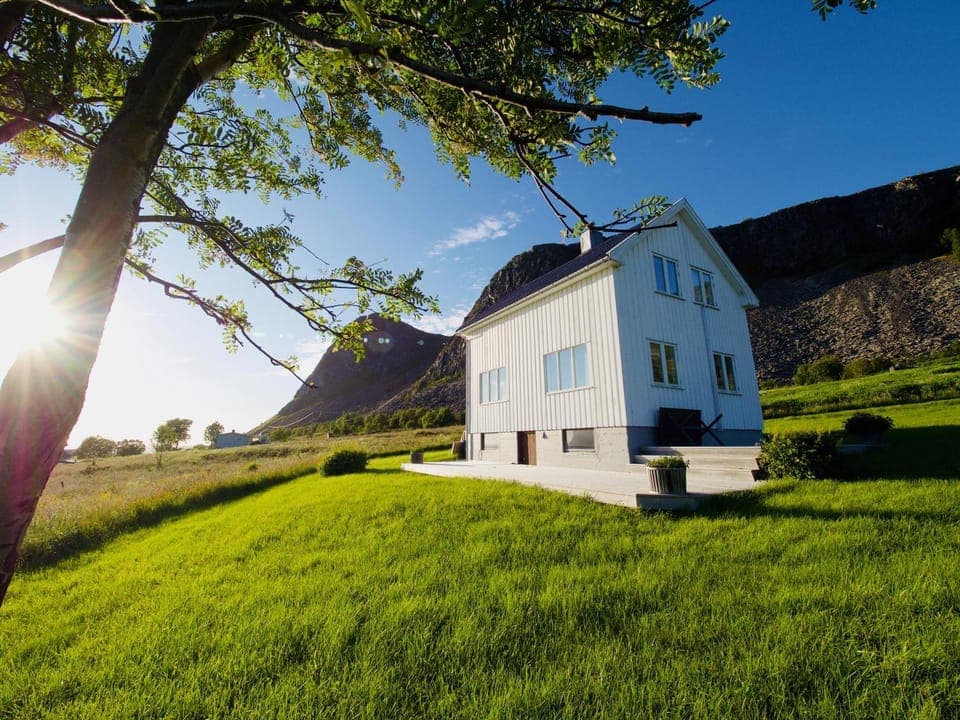 Property building, Garden