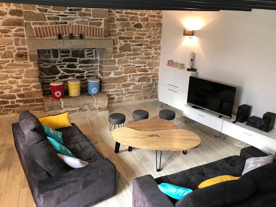 Living room, Lounge or bar