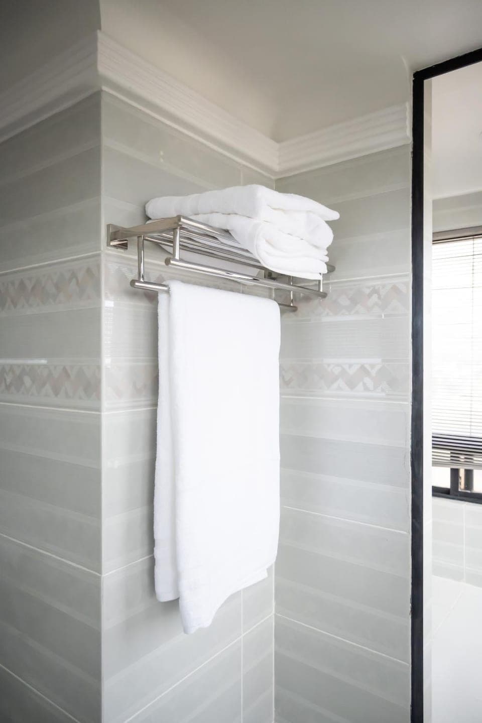 Toilet, Bathroom, towels