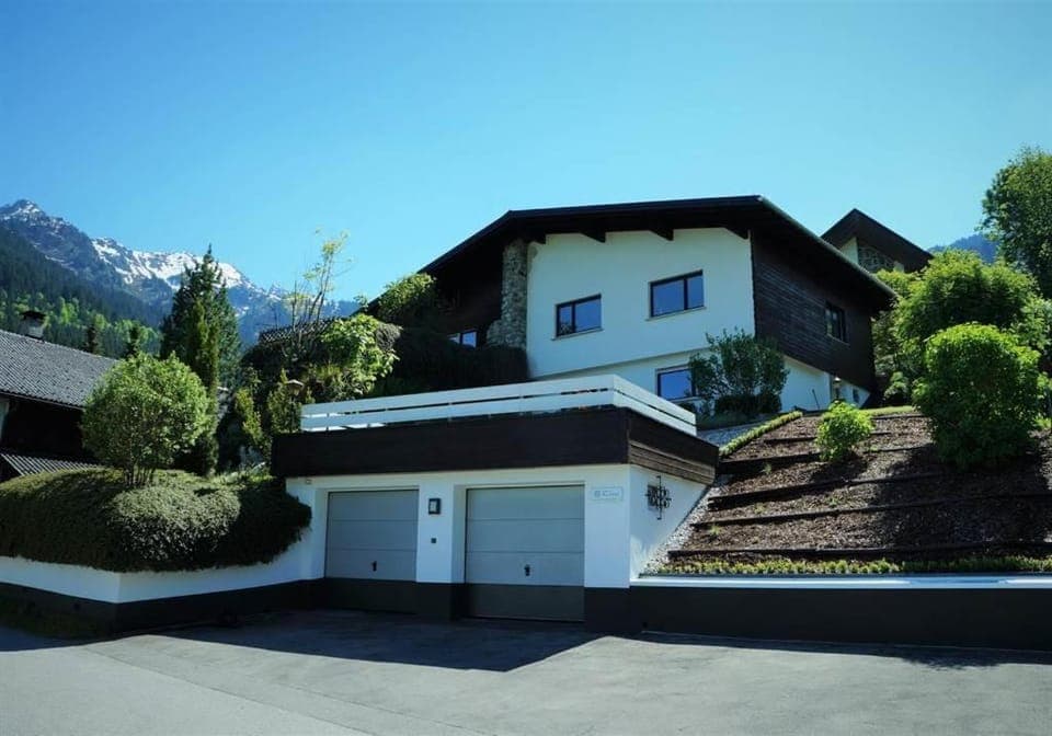 Property building, Summer