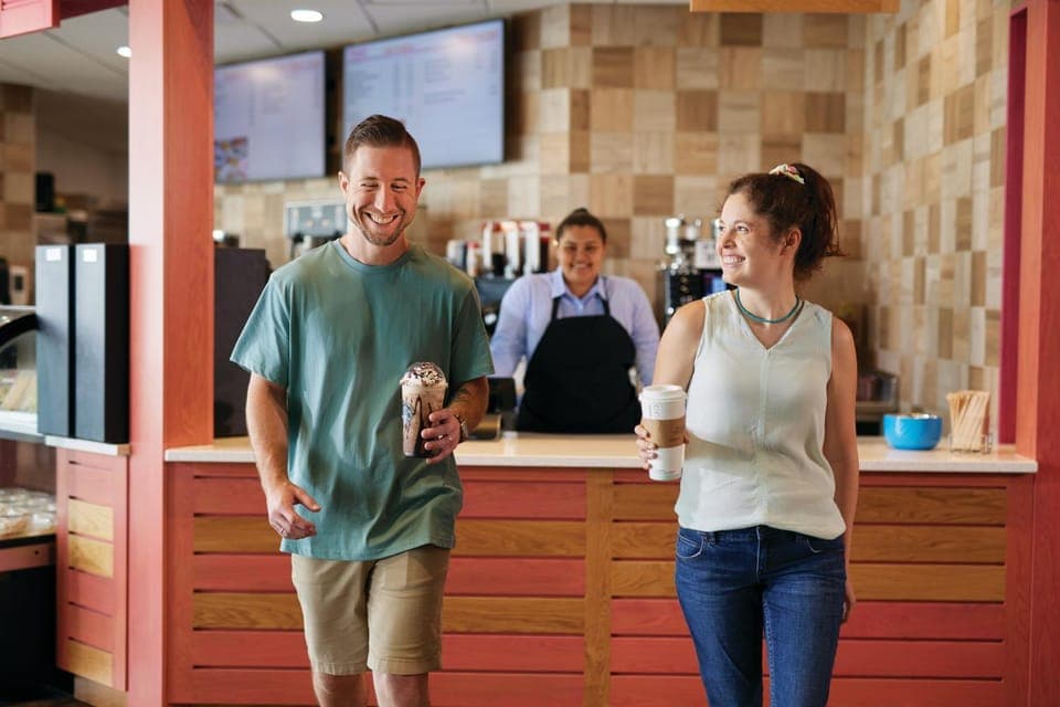 Restaurant/places to eat, Food and drinks, Food