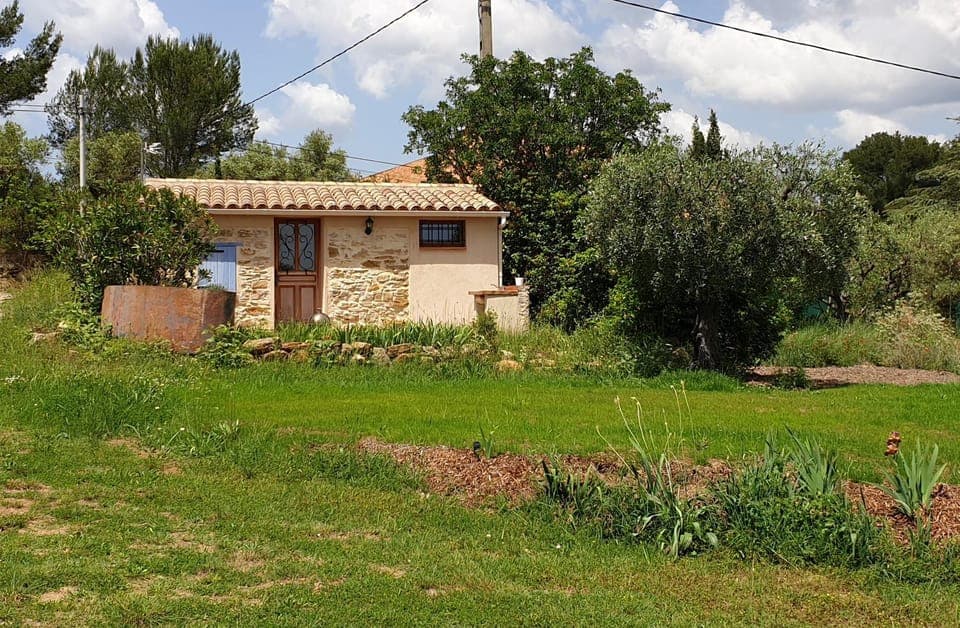 Property building, Facade/entrance, BBQ facilities, Garden, Balcony/Terrace