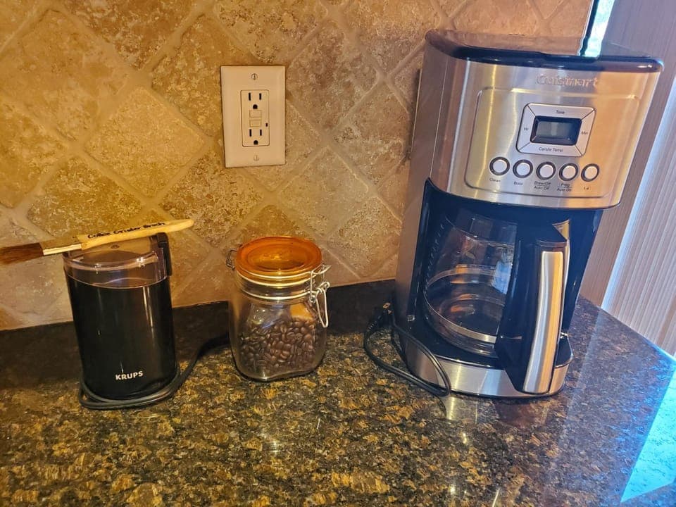 Coffee/tea facilities