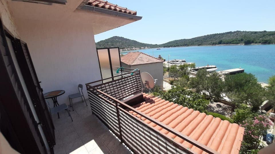 Balcony/Terrace, Mountain view, Sea view