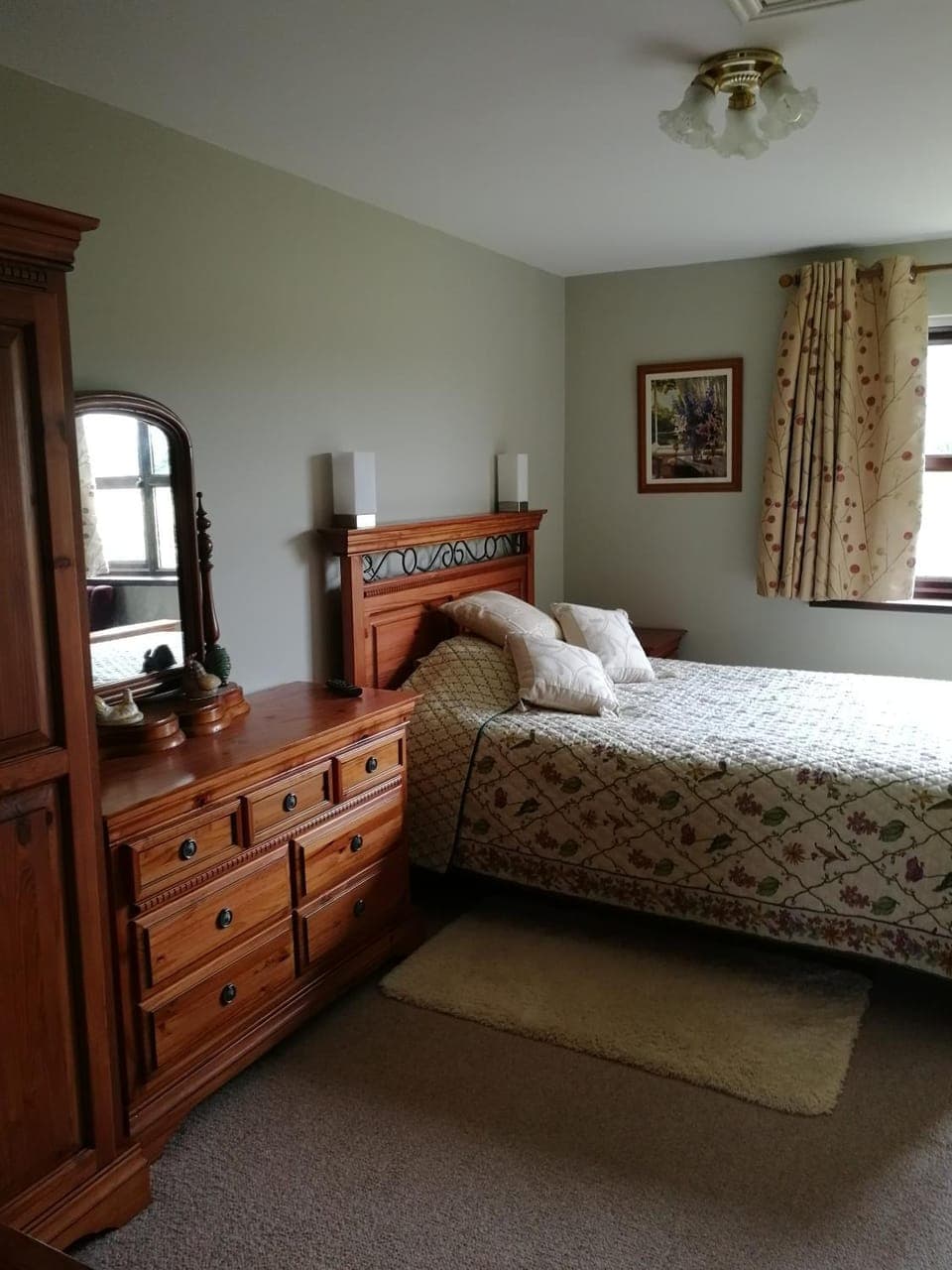 Fox Heaven B&B Bed and Breakfast in Carrickfergus