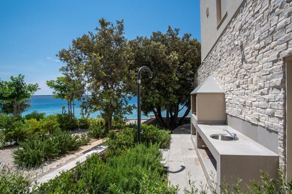 BBQ facilities, Garden, Balcony/Terrace