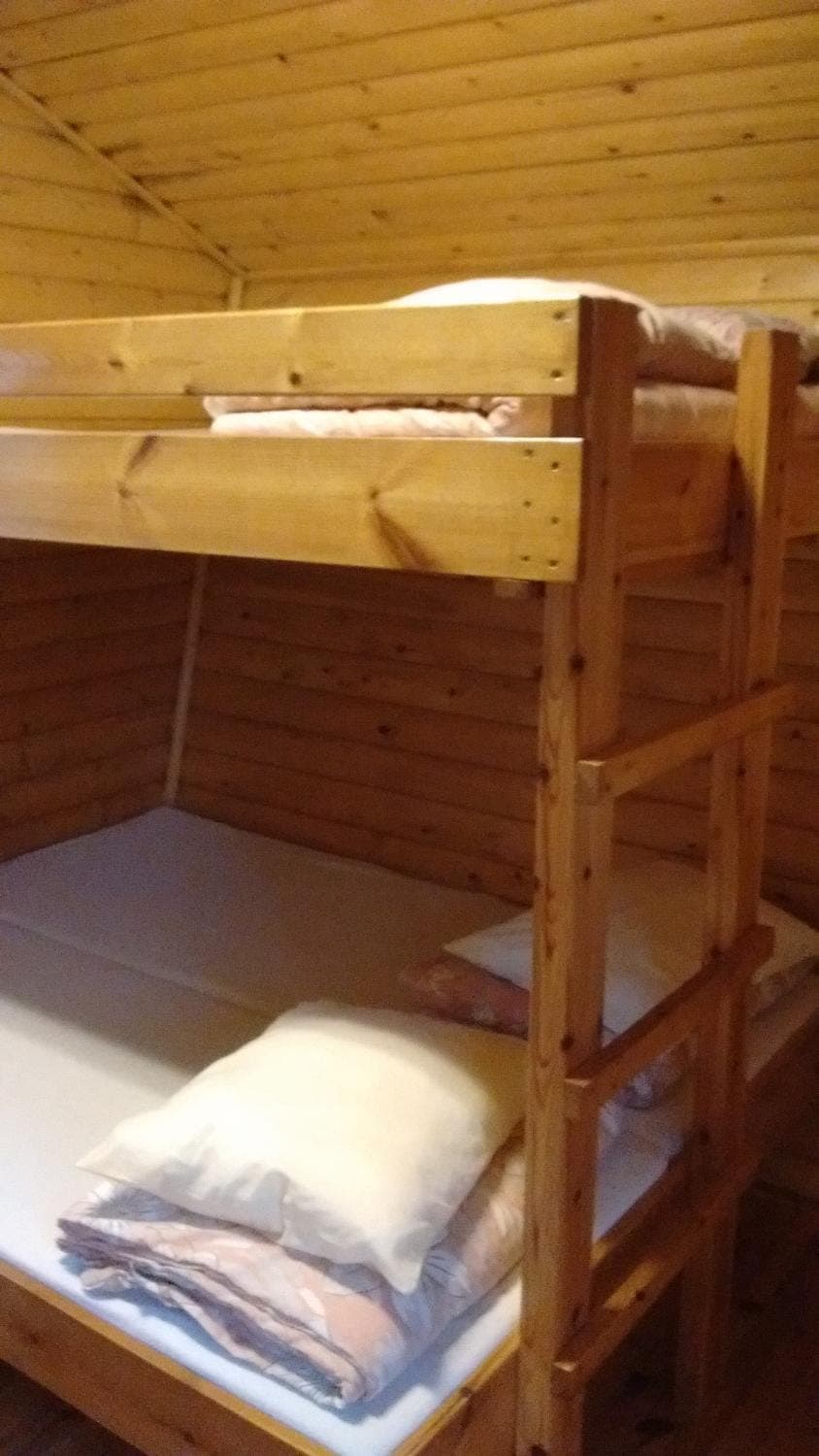 bunk bed