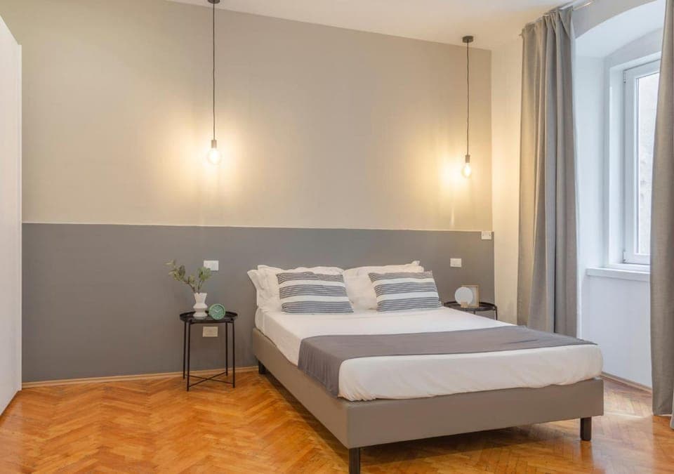 Property building, Bathroom, Living room