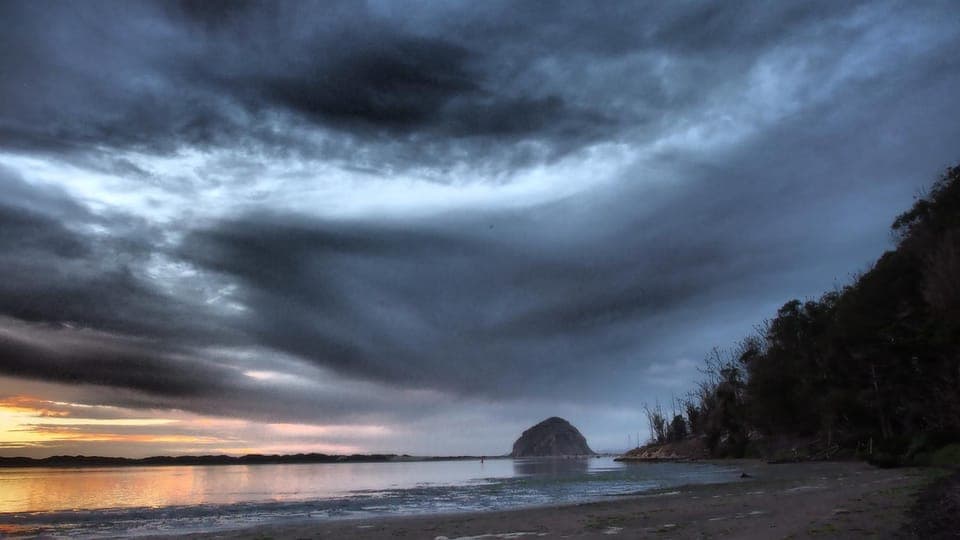 Nearby landmark, Natural landscape