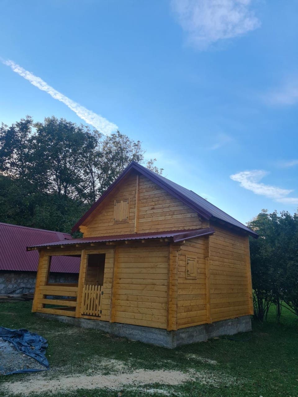 Property building, Day