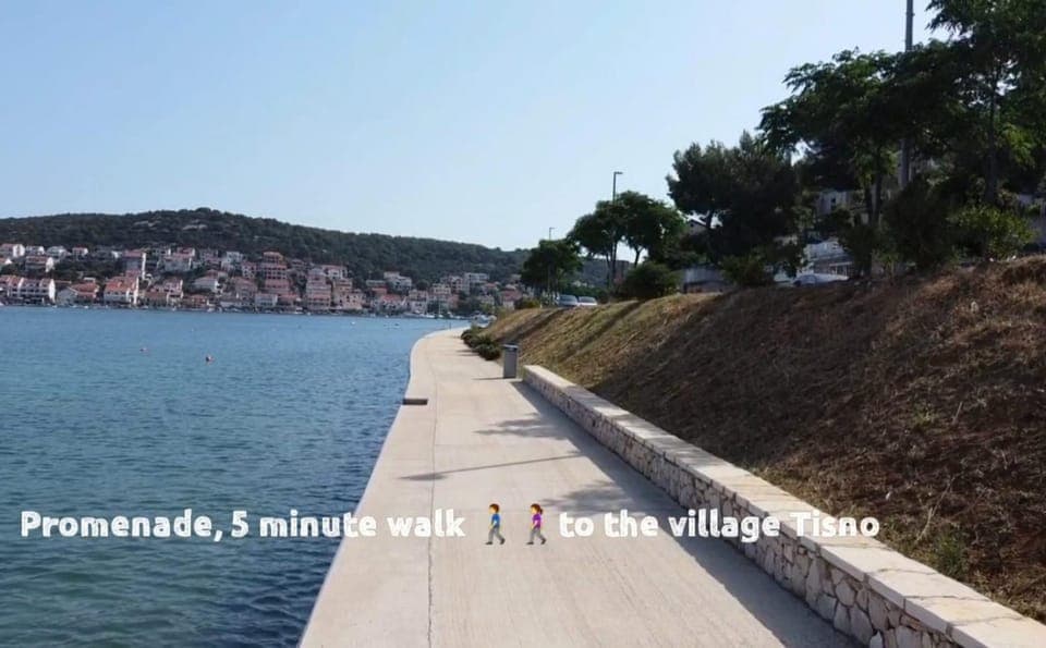 Solis Apartment in Tisno