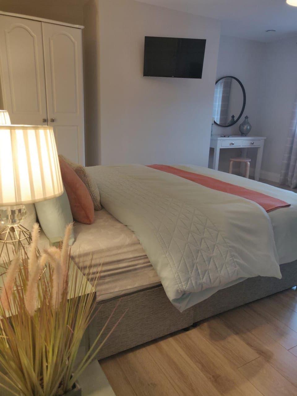 TV and multimedia, Bedroom