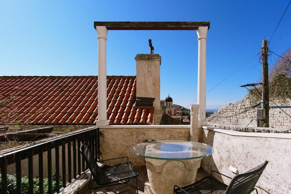 Patio, Day, Balcony/Terrace