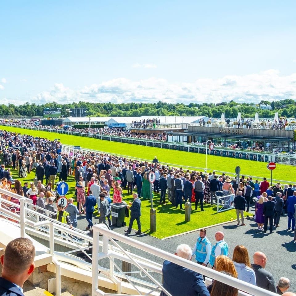 Nearby landmark, Landmark view