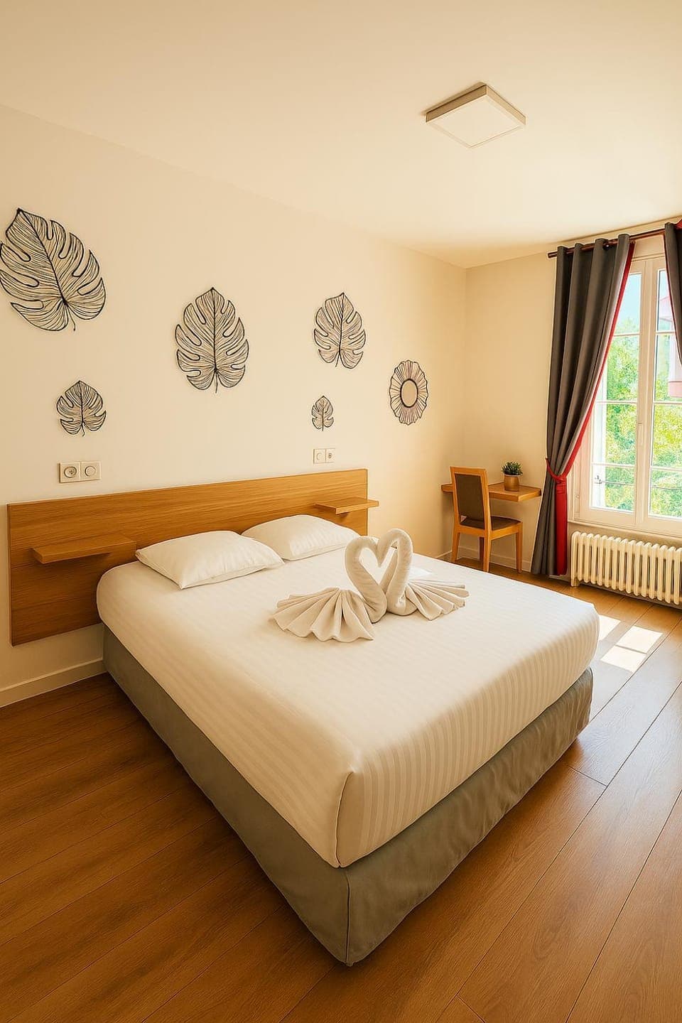 Bedroom, room service