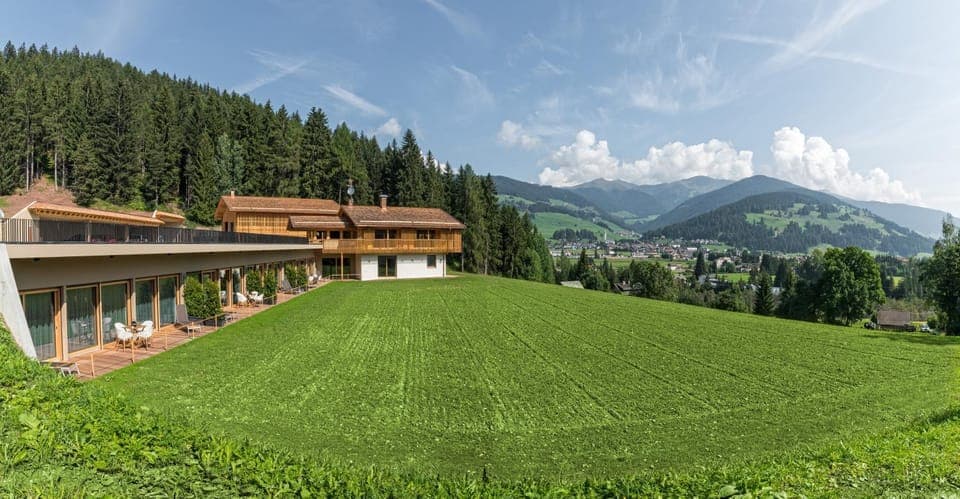 Property building, Natural landscape