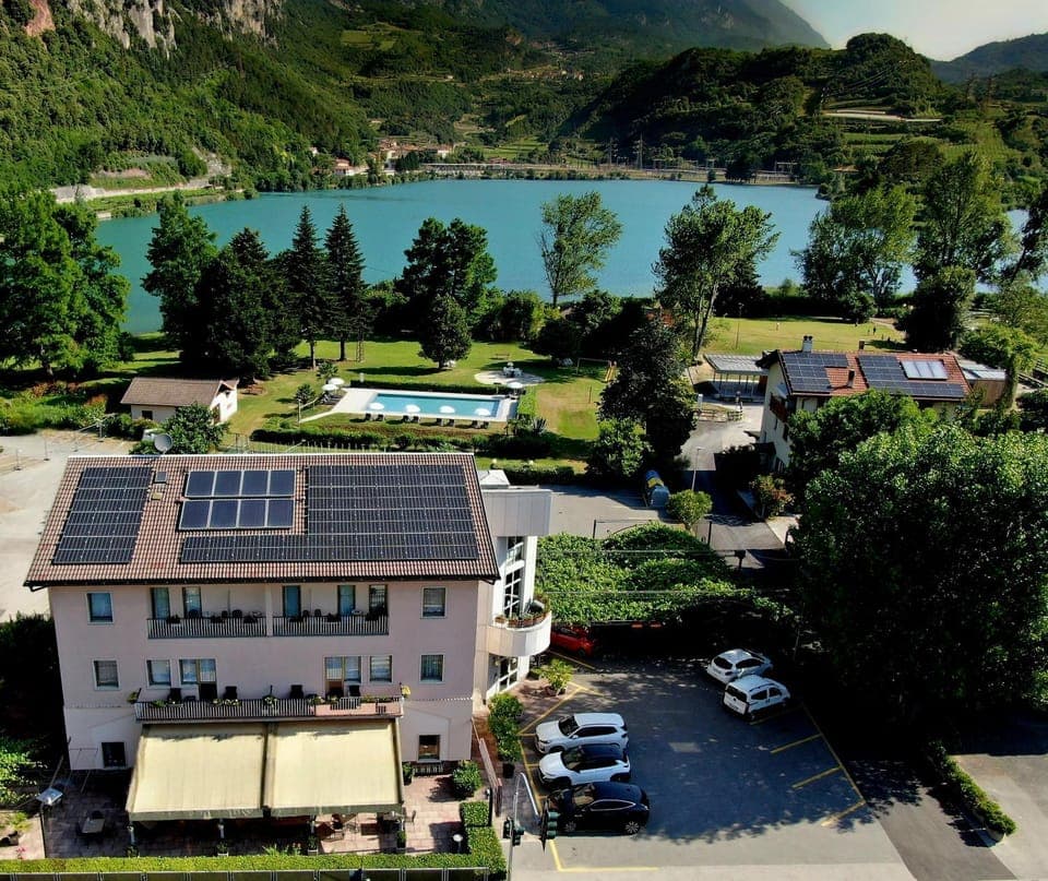 Bird's eye view, View (from property/room), Garden view