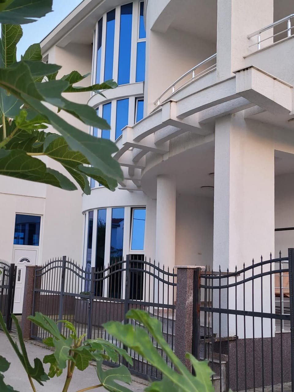 Property building, View (from property/room)