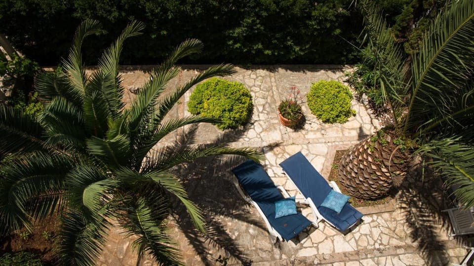 Garden, Garden view