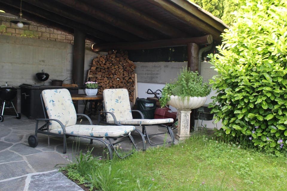 Patio, BBQ facilities, Garden