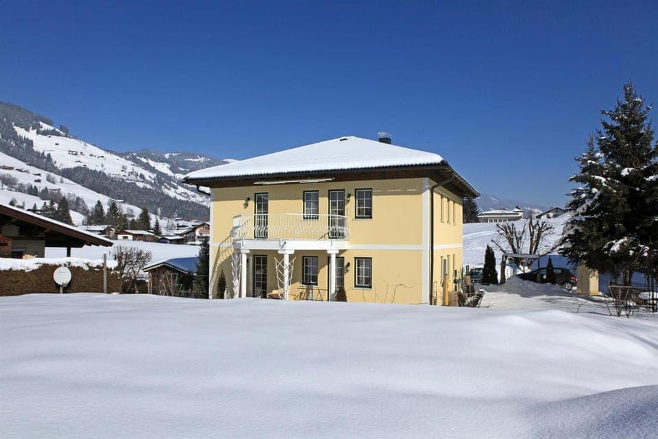 Property building, Winter, Mountain view